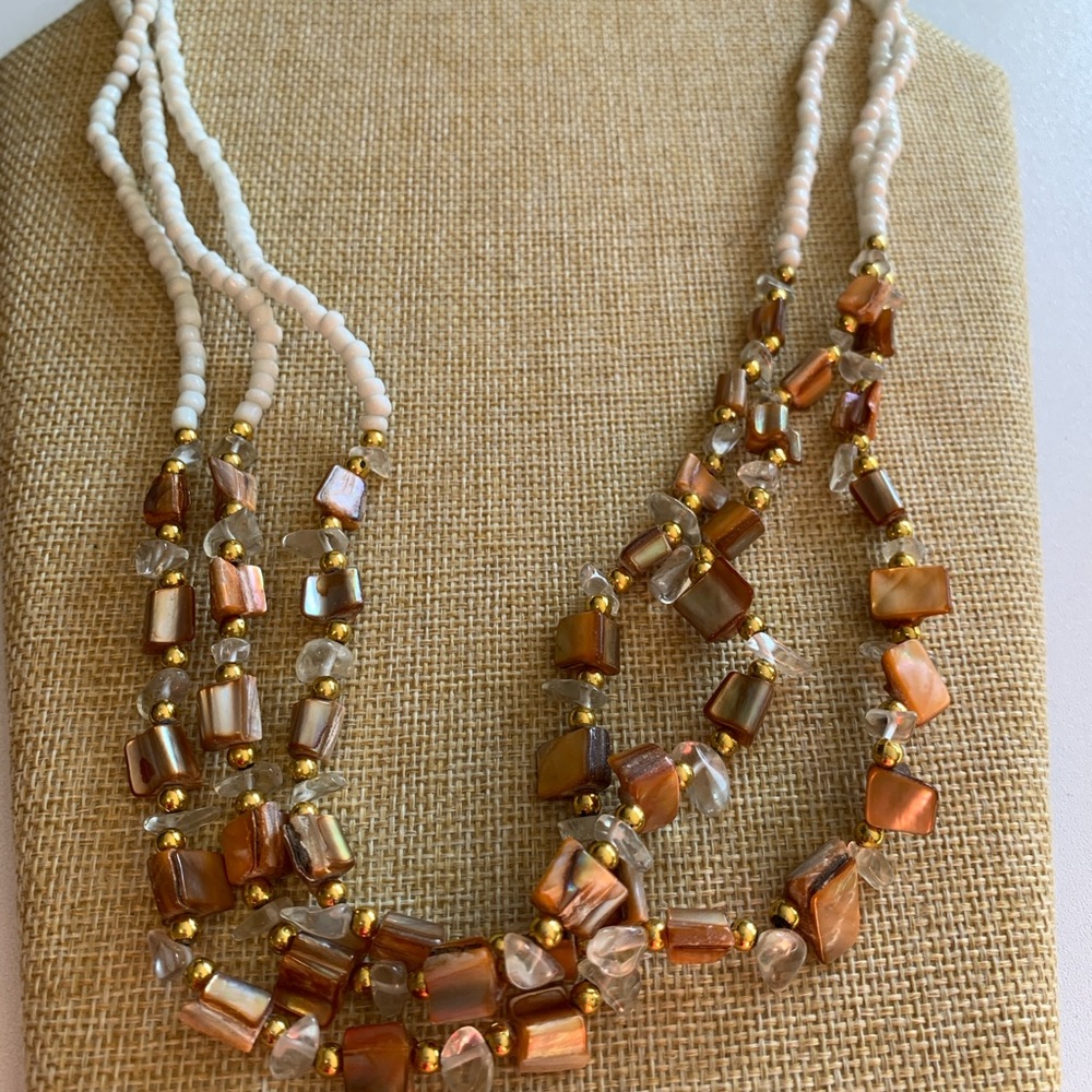 Elegant Vintage Multi-Strand Beaded Shell Necklace - Gold and White
